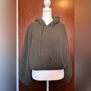 POL Green Textured Crop Knit Sweater Size Medium